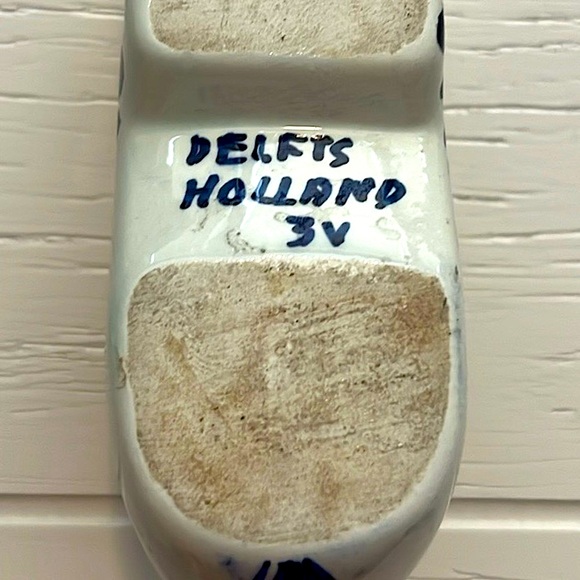 Delft Porcelain Windmill Boot - Picture 11 of 12